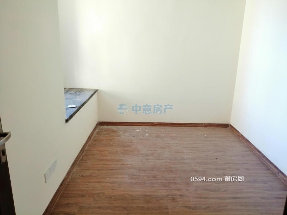 好便宜啊，好便宜的海景房  首付十幾萬就體驗大自然的生活