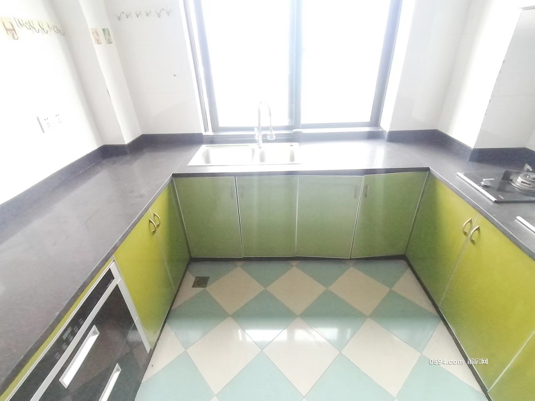 驚爆價 四中對面 天通泰家苑 高層精裝大四房 南北東格局 