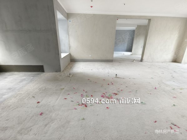 高層邊套三面光 建發(fā)高端品質(zhì) 毛坯自住裝修