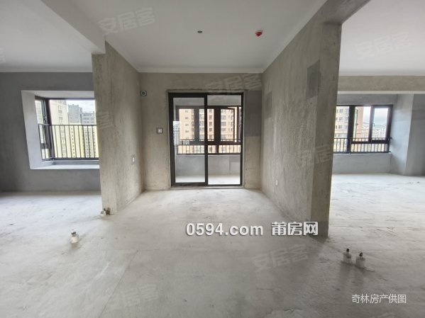 高層邊套三面光 建發(fā)高端品質(zhì) 毛坯自住裝修