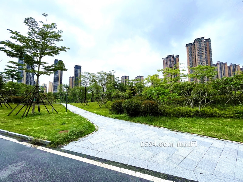 萬科城溪園 張鎮(zhèn) 央譽 富力 大兩居 精裝修 出行方便 板樓