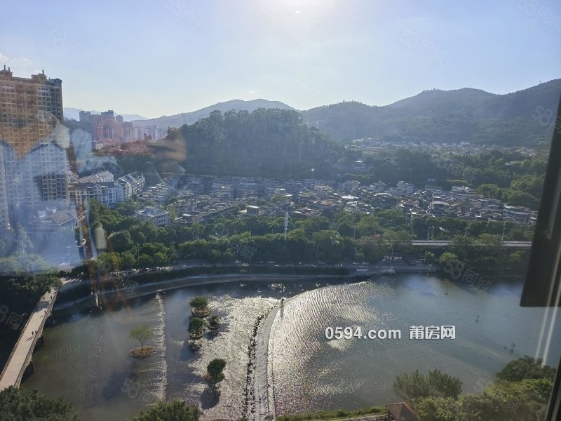 贈送車位頭排溪景大平層 二次裝修40多萬恒大半島精裝大