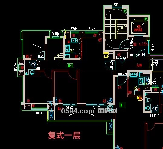 送三個露臺，可做五房，送客廳上空四個空調(diào)位，得房率高