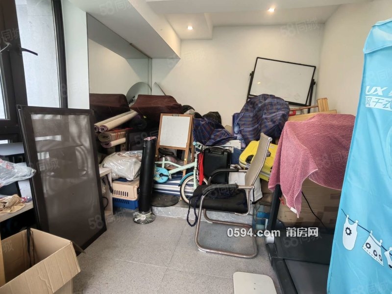 正榮財富中心 小區(qū)新 近醫(yī)院 裝修好 帶電梯 商品住宅 雙衛(wèi)