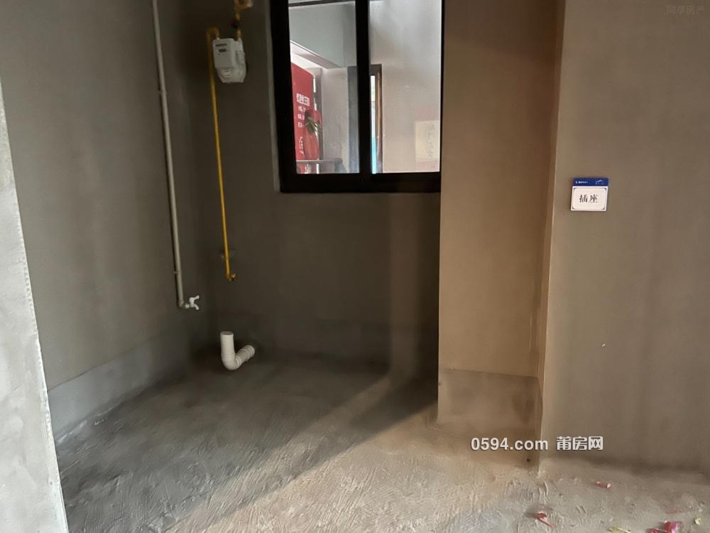 建發(fā)縵云--蘇州園林景觀三面光--板樓戶型三房二廳僅14527元