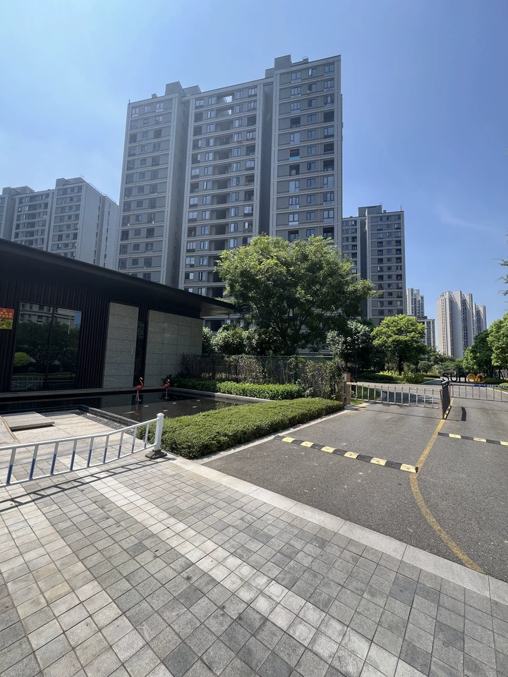 福建省莆田市涵江區(qū)涵西街道香林街399號溪郡地下一層193室房地產(chǎn)