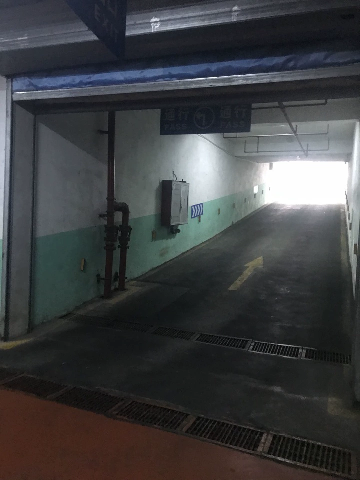 福建省莆田市城廂區(qū)龍橋街道荔城中大道2555號(hào)地下139室房地產(chǎn)