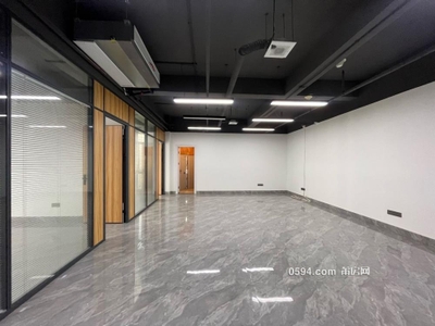 中海国际 写字楼多套 带套内卫生间 大小户型皆有临荔-莆田租房 中海国际 写字楼多套 带套内卫生间 大小户型皆有临荔-莆田租房