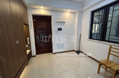 城东高端小区保利金香槟 高层复式楼中楼,使用面积大,-莆田二手房 城东高端小区保利金香槟 高层复式楼中楼,使用面积大,-莆田二手房