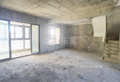 四房,复试楼中楼,三面光,视野好,阳光城檀悦-莆田二手房 四房,复试楼中楼,三面光,视野好,阳光城檀悦-莆田二手房