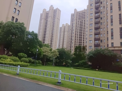 动车站附近  交通便利 中高层 南北通透  采光足-莆田租房