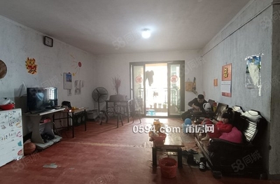 泗水雅居 中间楼层 房龄新 近医院 出行方便 双卫格局-莆田二手房 泗水雅居 中间楼层 房龄新 近医院 出行方便 双卫格局-莆田二手房