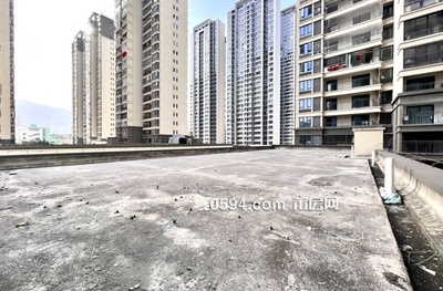 赠送400平前后大露台 市中心龙德井颐和居A区 三面光4房-莆田二手房 赠送400平前后大露台 市中心龙德井颐和居A区 三面光4房-莆田二手房