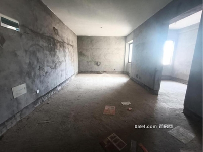 万达旁 幸福家园B区 南北通透 万达商圈 毛坯大三房-莆田二手房 万达旁 幸福家园B区 南北通透 万达商圈 毛坯大三房-莆田二手房