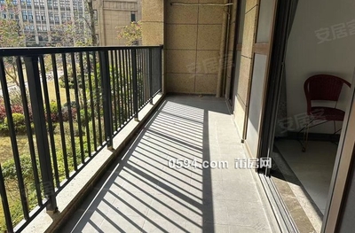 单价1.1万 万科玉湖 富力尚悦居 边套精装四房拎包入住证满-莆田二手房 单价1.1万 万科玉湖 富力尚悦居 边套精装四房拎包入住证满-莆田二手房