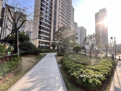 黄金楼层毛坯三房双阳台亏本35万自己装修万达霞林学校-莆田二手房 黄金楼层毛坯三房双阳台亏本35万自己装修万达霞林学校-莆田二手房
