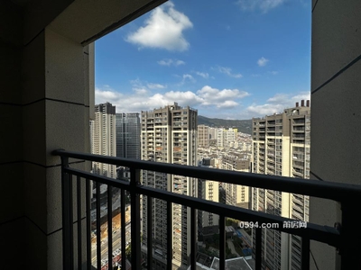 沟头 珑泉雅郡 高层 南北通透 毛坯4房-莆田二手房 沟头 珑泉雅郡 高层 南北通透 毛坯4房-莆田二手房