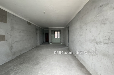建发央著 有证 荔浦小区南北东4房视野头排开阔 急售价-莆田二手房 建发央著 有证 荔浦小区南北东4房视野头排开阔 急售价-莆田二手房