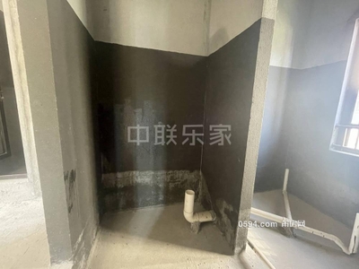 急卖 涵江中心地段南北通透 交通方便 三房送小阳台 低总价-莆田二手房 急卖 涵江中心地段南北通透 交通方便 三房送小阳台 低总价-莆田二手房