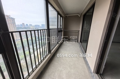麟峰 建发磐龙府 中层 毛坯 大四房 随时看房-莆田二手房 麟峰 建发磐龙府 中层 毛坯 大四房 随时看房-莆田二手房