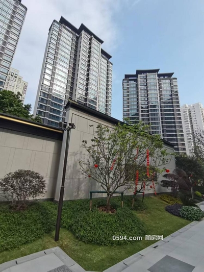 急刚需看过来高层三房全景落地窗120万出门到万达建发缦云-莆田二手房 急刚需看过来高层三房全景落地窗120万出门到万达建发缦云-莆田二手房