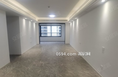 保利天汇 次新小区 南北通透 近地铁 商业配套成熟 电梯房-莆田二手房