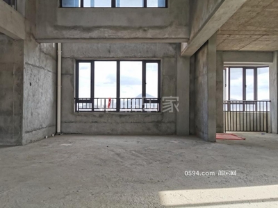 皇庭水岸2期 罕见顶层楼中楼 送2个露台 边套实用450平-莆田二手房 皇庭水岸2期 罕见顶层楼中楼 送2个露台 边套实用450平-莆田二手房