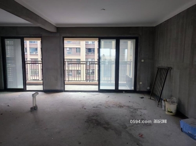 买房送车位 建发央著 毛坯4房 南北通透 梅峰中山 二梯二户-莆田二手房 买房送车位 建发央著 毛坯4房 南北通透 梅峰中山 二梯二户-莆田二手房