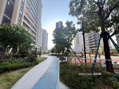 金海湾万达旁 玖玺正荣府二期 毛坯大3房户型方正 证满-莆田二手房 金海湾万达旁 玖玺正荣府二期 毛坯大3房户型方正 证满-莆田二手房