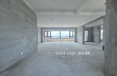 万达正对面观澜云著高层边套看壶公山,大平层四房,交通-莆田二手房 万达正对面观澜云著高层边套看壶公山,大平层四房,交通-莆田二手房