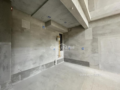建发磐龙府D区11号楼,商业配套成熟,带电梯次新小区双卫-莆田二手房 建发磐龙府D区11号楼,商业配套成熟,带电梯次新小区双卫-莆田二手房