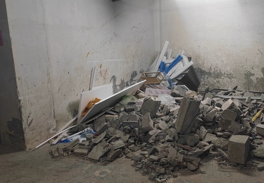 坐落在仙游县鲤城街道学府东路1588号地下室地下1层车位（详见清单1）