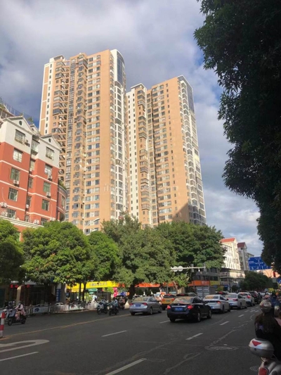 麟峰中山 电梯高层2房 菜市场就在楼下  麟峰小学就在对面-莆田二手房