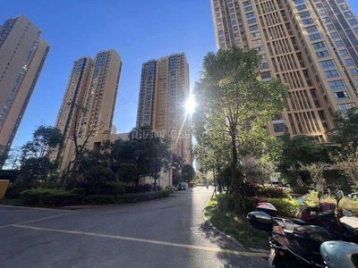 玉湖中山 梅峰 陡西 有证 2房中层户型好 精装拎包入住-莆田二手房 玉湖中山 梅峰 陡西 有证 2房中层户型好 精装拎包入住-莆田二手房