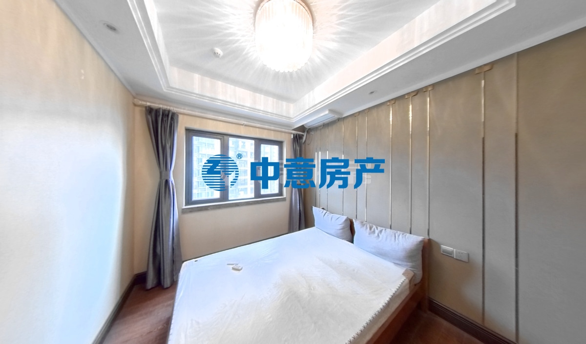 恒大御龍天峰 精裝 總價205萬 面積137㎡ 4室2廳2衛