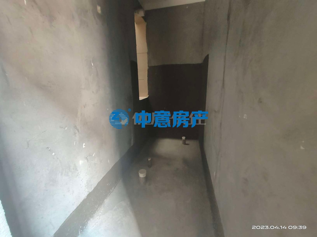 216平正榮白棠云麓別墅A區朝向南北毛坯6室379