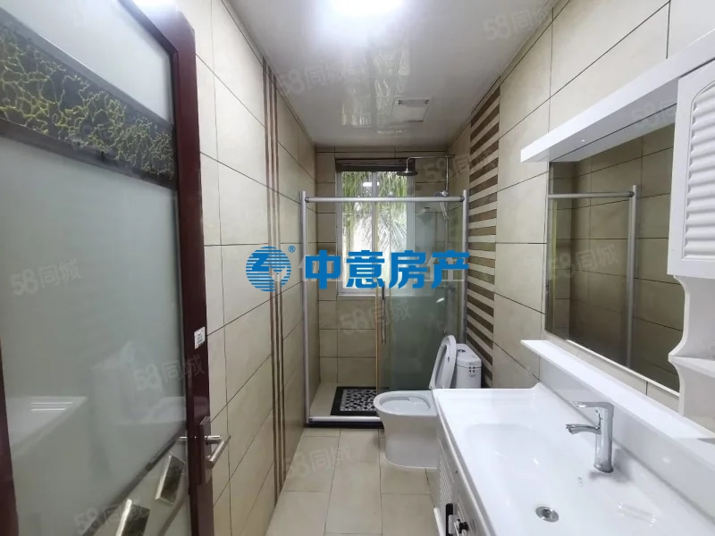 花園里的家，大社區，萬輝國際城，三面采光